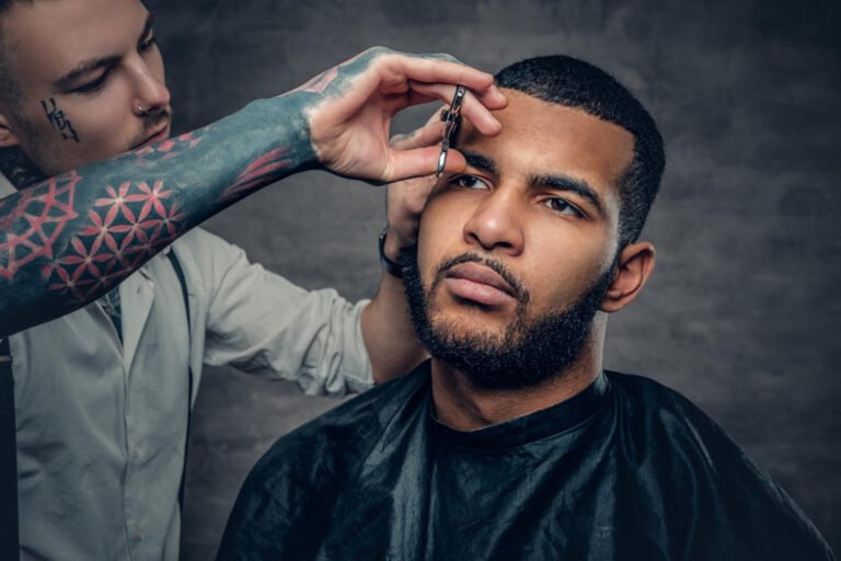 How to Choose a Haircut Based on Your Face Shape (2026 Guide)